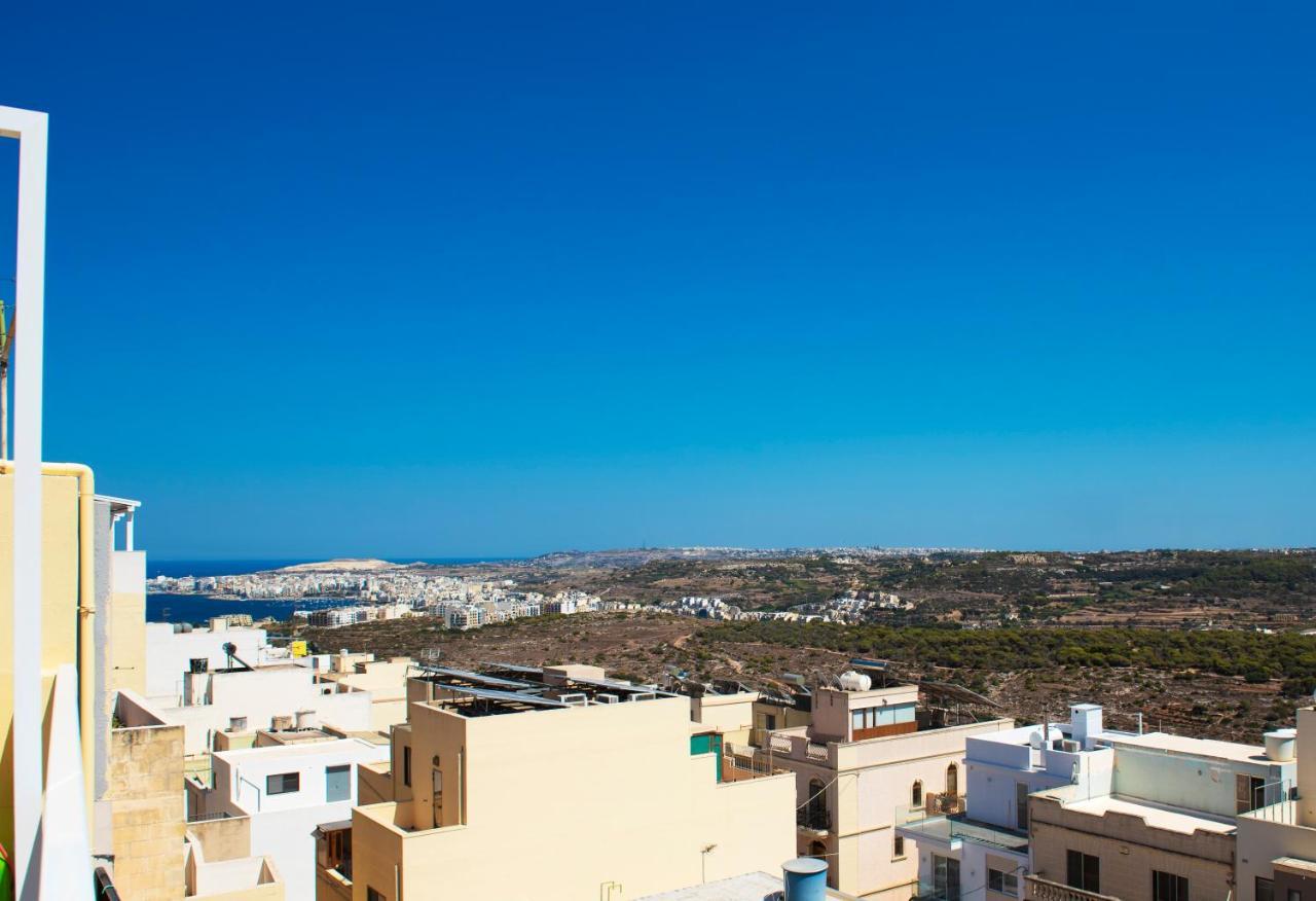 Summer Breeze Apartment With Panoramic Terrace - By Getawaysmalta Mellieħa Exterior foto